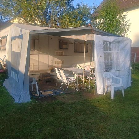 Wildcamp Resort Masseria La Murgia Unterkunft In Einem Wohnwagen Rimbach  Bagian luar foto