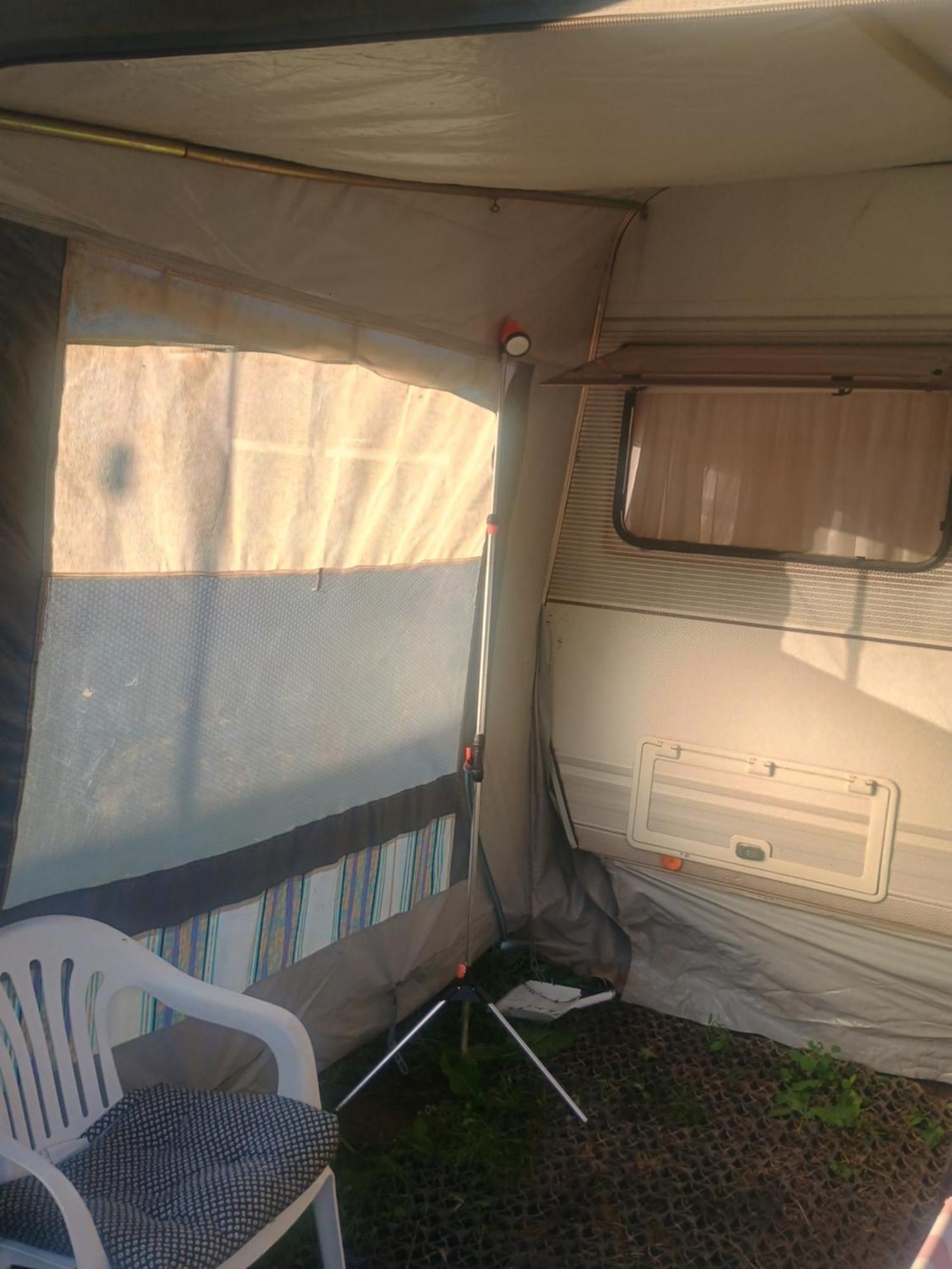 Wildcamp Resort Masseria La Murgia Unterkunft In Einem Wohnwagen Rimbach  Bagian luar foto